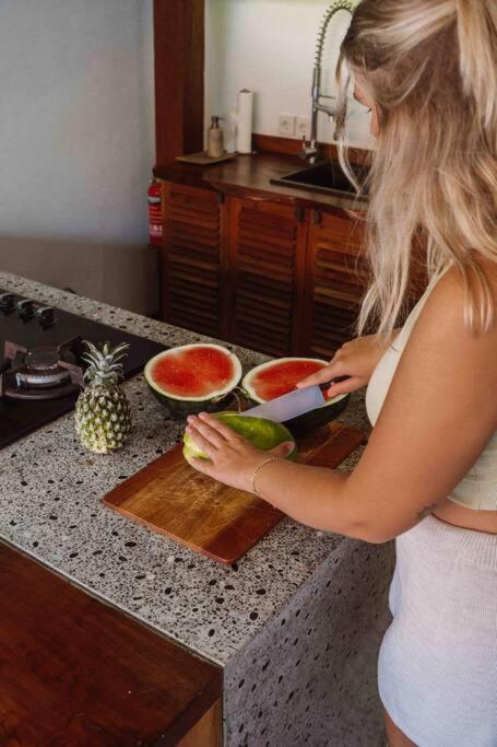 The Padang Villa Jungle Escape 5 Mins Drive From Uluwatu'S Beaches 울루와뚜 외부 사진